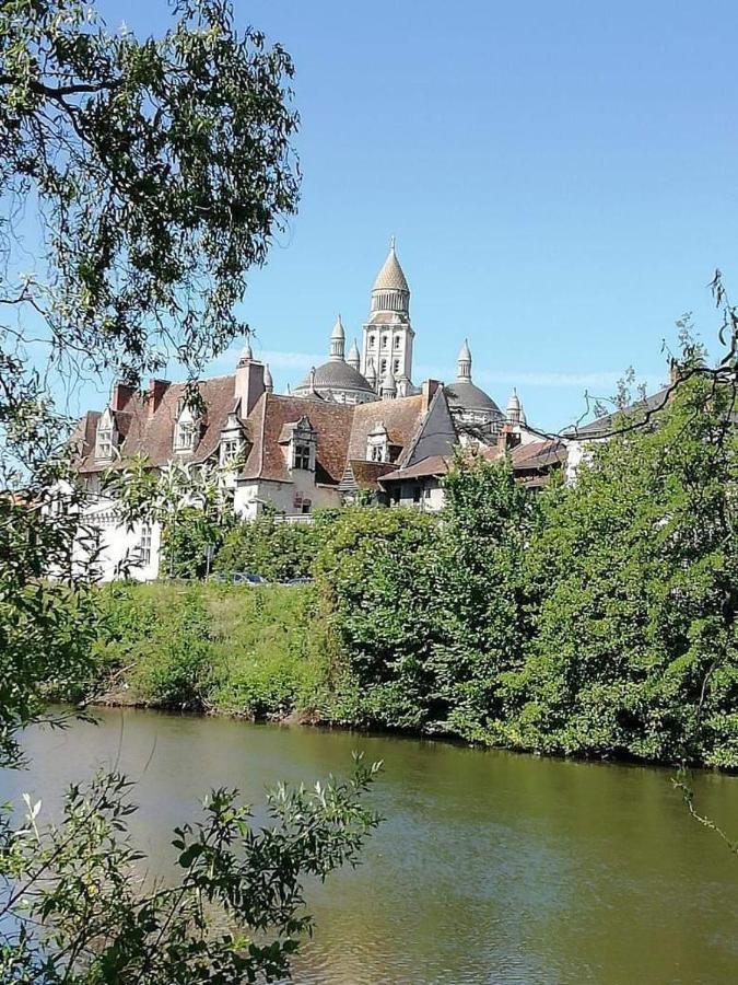 Maison De Famille A Perigueux Luaran gambar